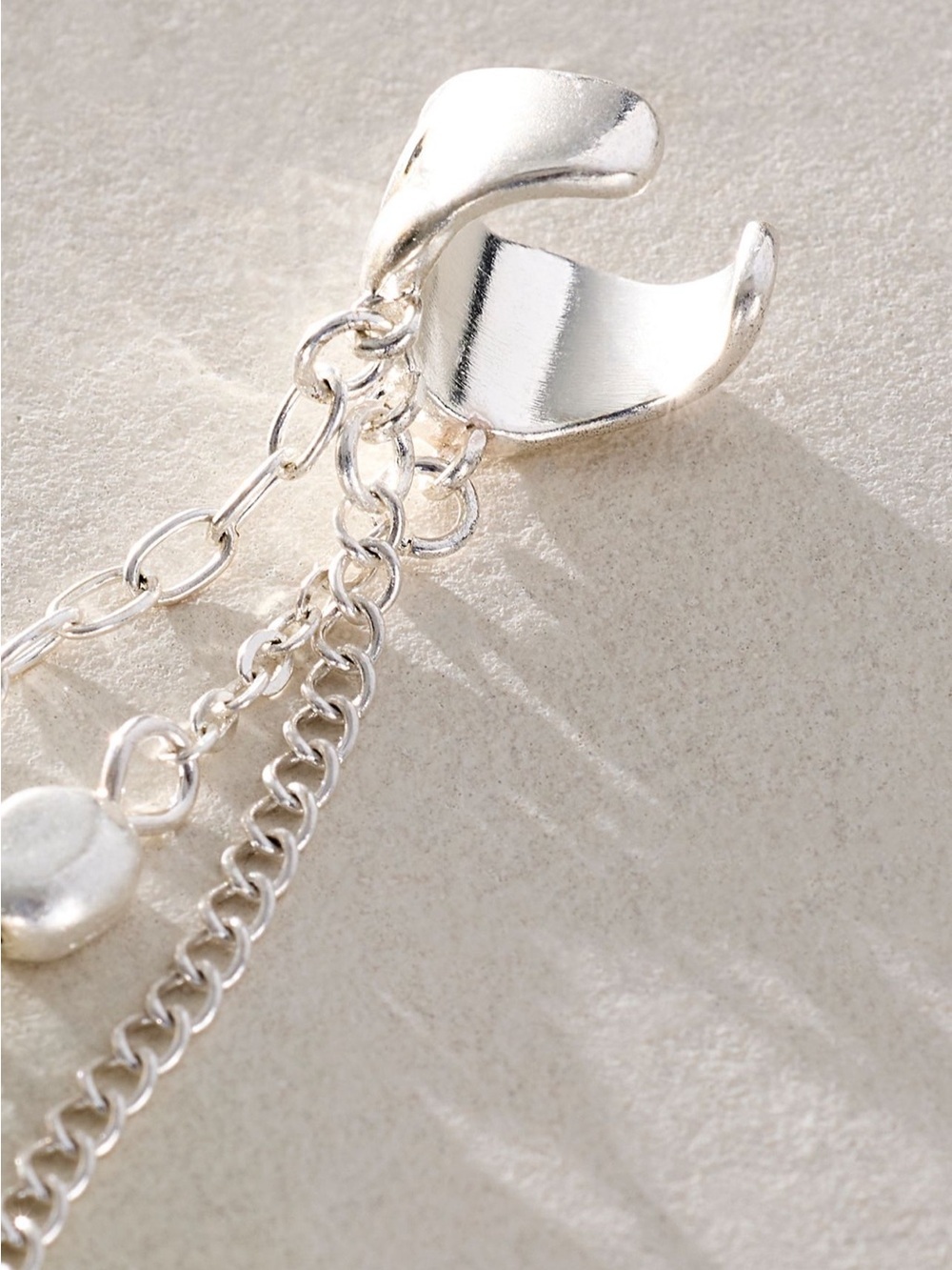 NWT Free People Bells and Whistles Ear Cuff in Silver - Picture 3 of 5